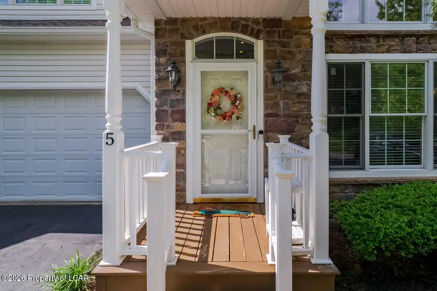 5 Dakota Drive, Dallas, PA 18612 - #3