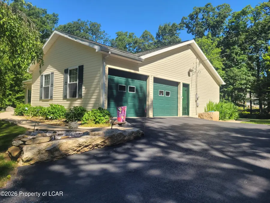 406 Mountain Side Drive, Sugarloaf, PA 18249 - #2