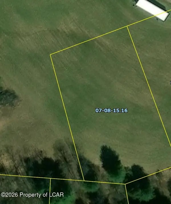 Witters Drive, Cassville, PA 16623