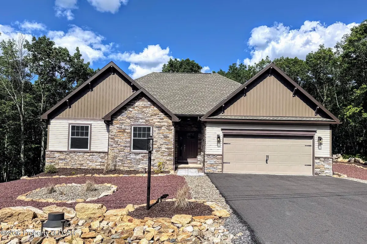 9 Tulip Tree Lane, Hazleton, PA 18202 - #1