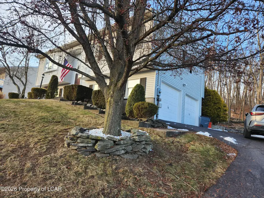 12 Vista Drive, Nanticoke, PA 18634 - Image #3