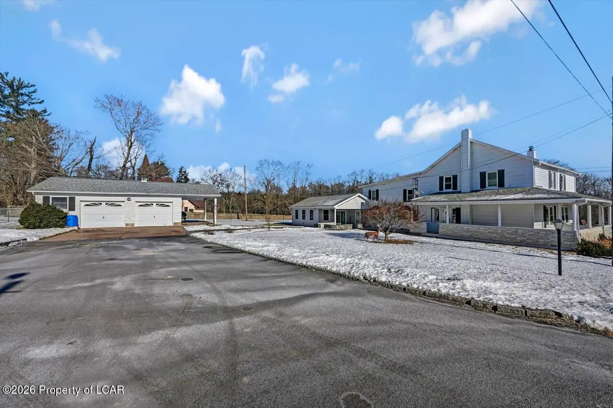 305 Sophia Coxe Drive, Freeland, PA 18224 - Image #1