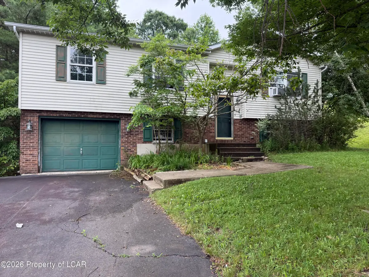 89 Valley View, Mountain Top, PA 18707 - #1