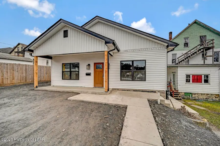 525-527 Harrison Avenue, Scranton, PA 18510 - #2