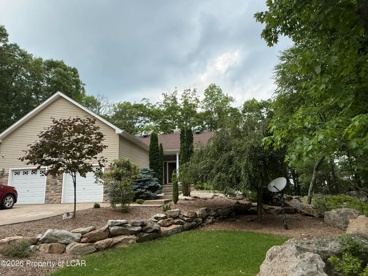 47 Dakota Drive, Hazleton, PA 18202 - #1