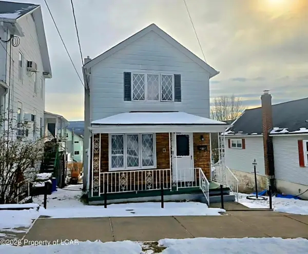 215 W Green Street, Nanticoke, PA 18634
