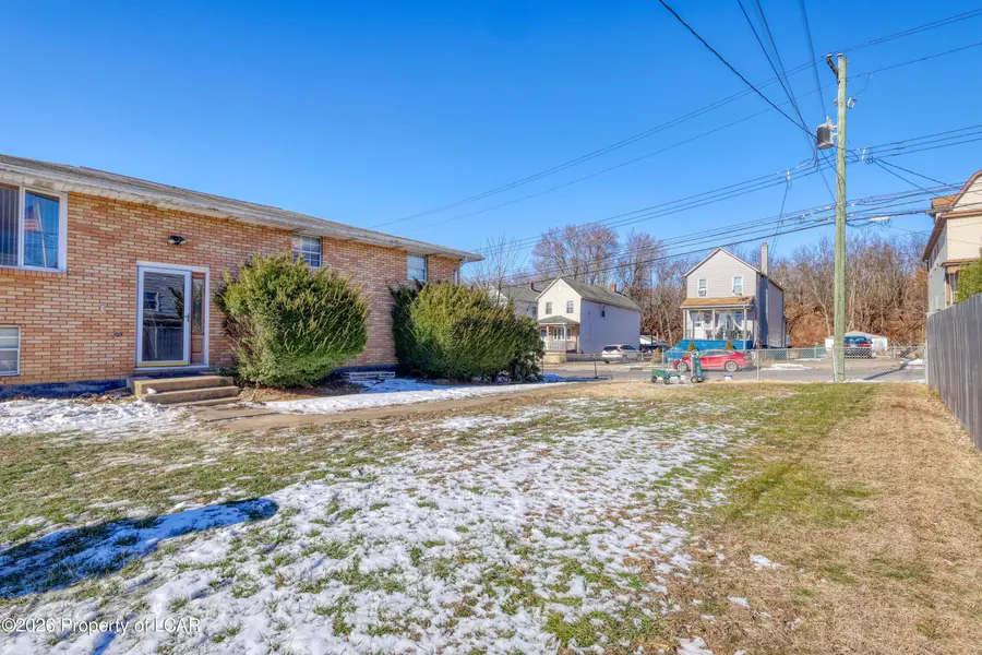 321 W Union Street, Nanticoke, PA 18634 - Image #2
