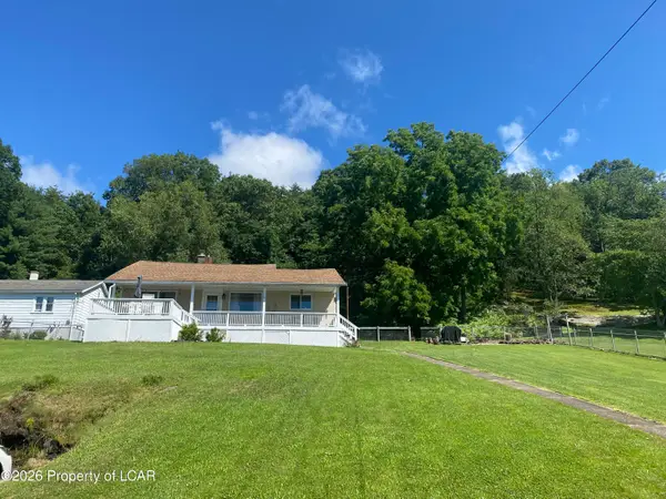 7 Mcdonald Street, Nanticoke, PA 18634