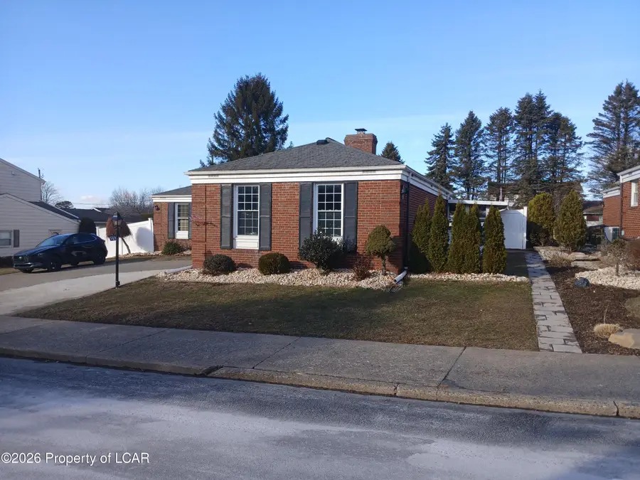 707 Muir Avenue, Hazleton, PA 18201 - #2
