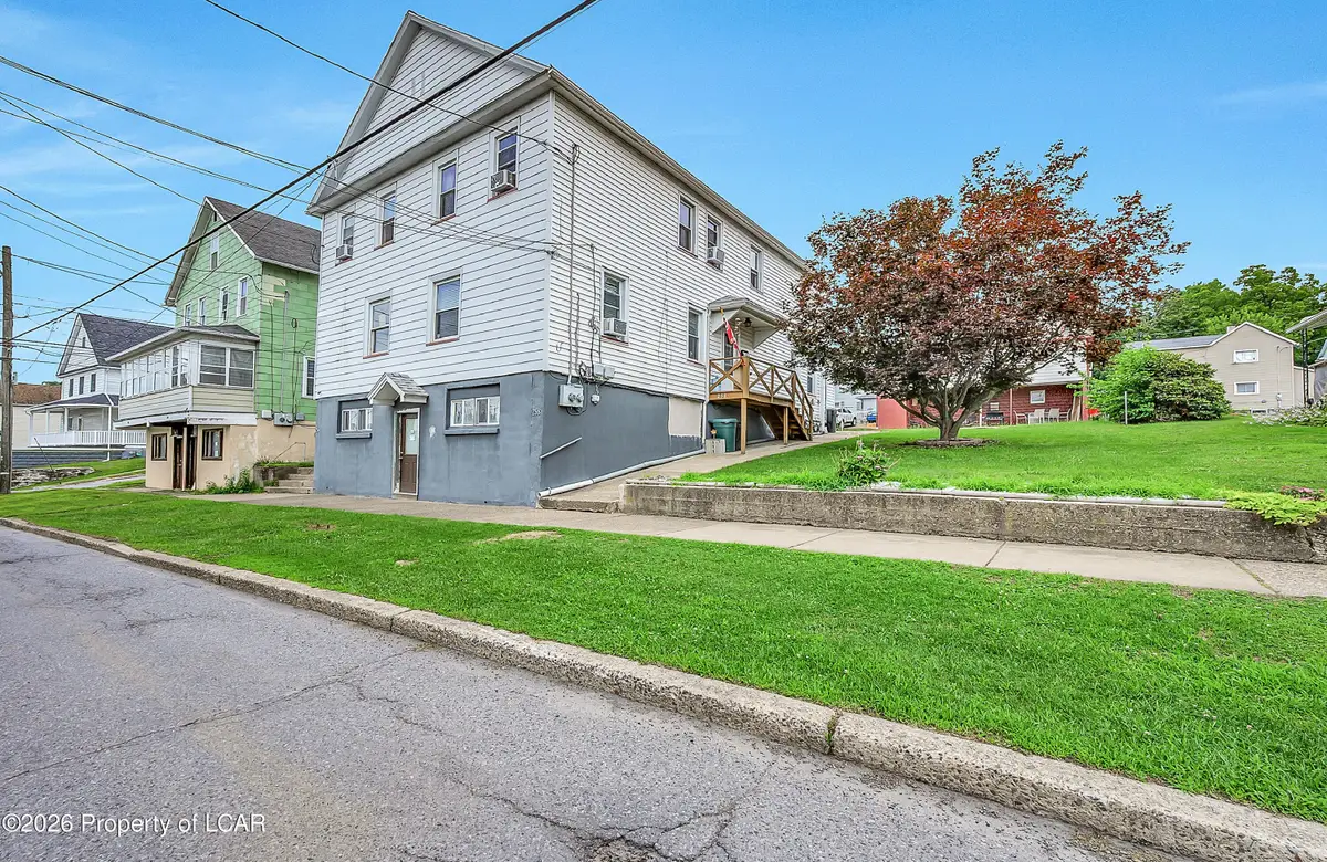 256-260 Grove Street, Pringle, PA 18704 - #1