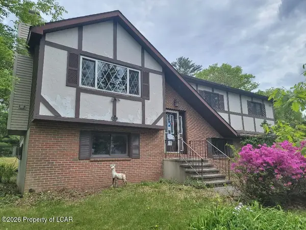3232 Evergreen Circle, Tobyhanna, PA 18466
