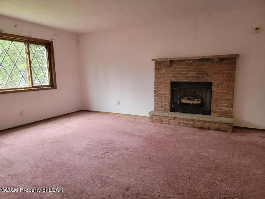 3232 Evergreen Circle, Tobyhanna, PA 18466 - #3