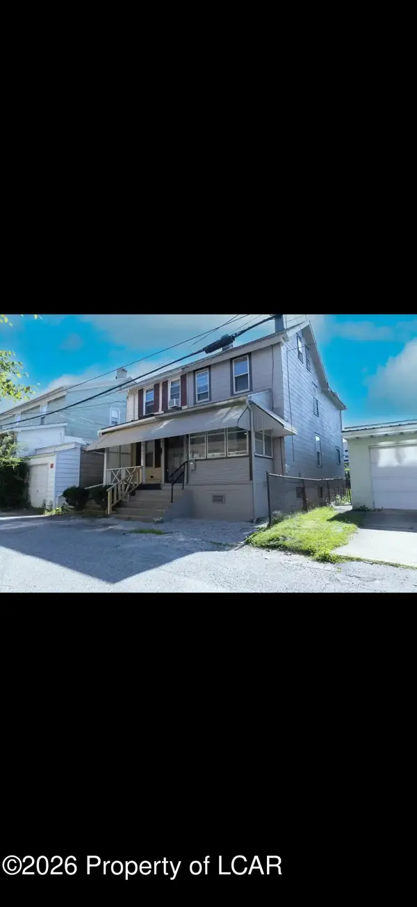 572 Wilbur Court, Hazleton, PA 18201