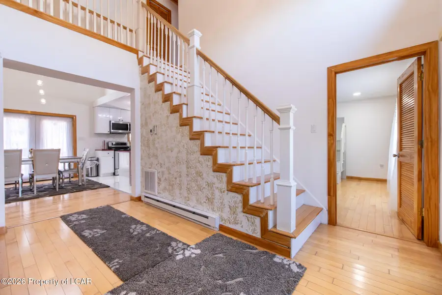 27 Brunswick Drive, Mount Pocono, PA 18344 - #3