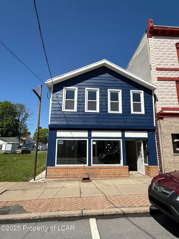 326 Centre Street, Freeland, PA 18224