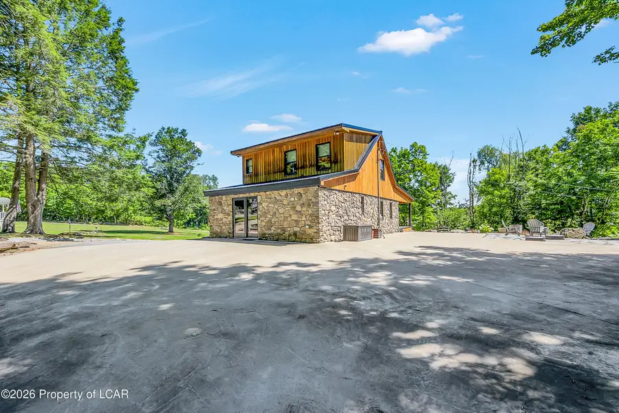 16 Colvin Road, Dalton, PA 18414 - #2