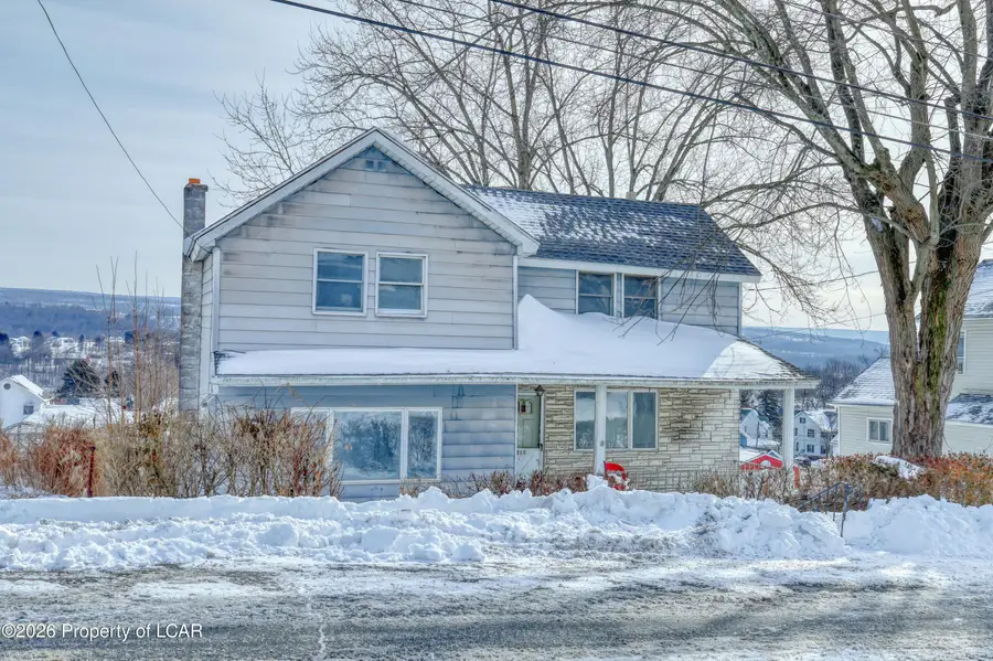 210 Gorham Avenue, Mayfield, PA 18433 - #2