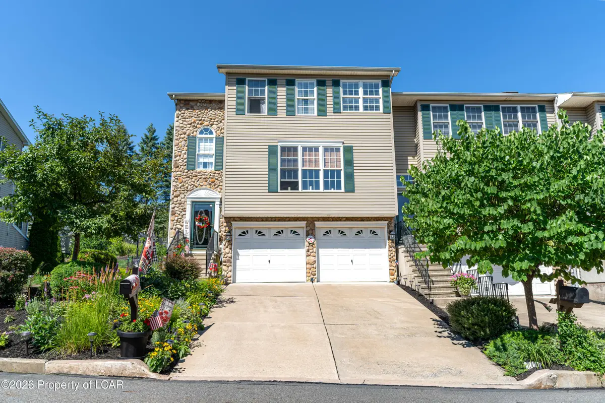42 Brians Place, Plains, PA 18705 - #1