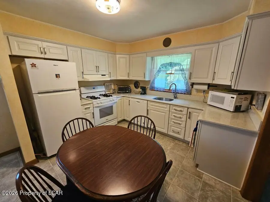 721 River Road, Hanover, PA 18706 - #3