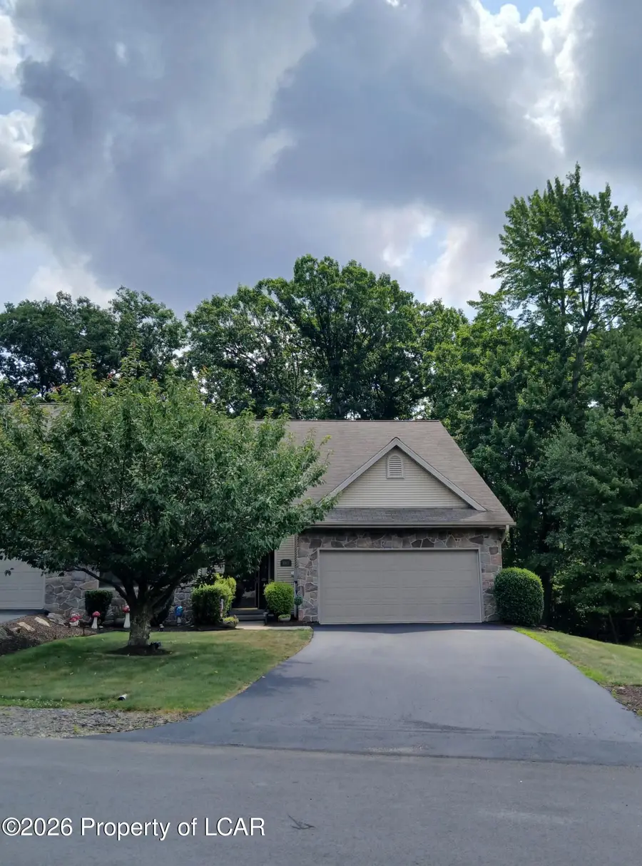 1041 Appian Way, Hazle, PA 18202 - #3