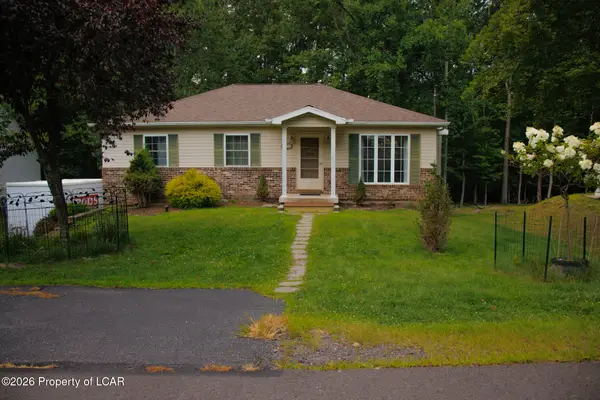 120 Beaver Slide Drive, Drums, PA 18222