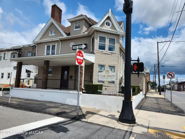 9 Tunnel Street, Lansford Boro, PA 18232