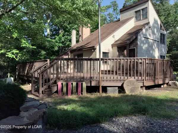 583 Chamonix Lane, Zion Grove, PA 17985