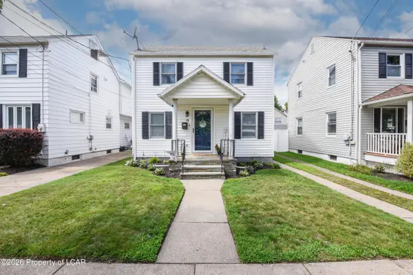 88 Goodwin Avenue, Kingston, PA 18704