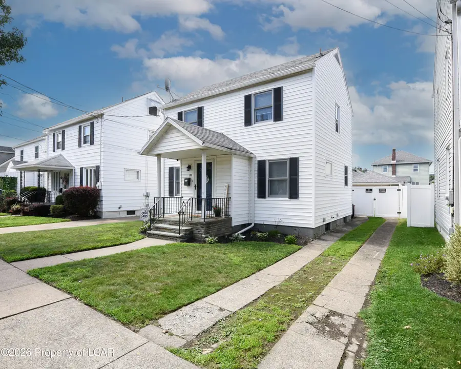 88 Goodwin Avenue, Kingston, PA 18704 - #2