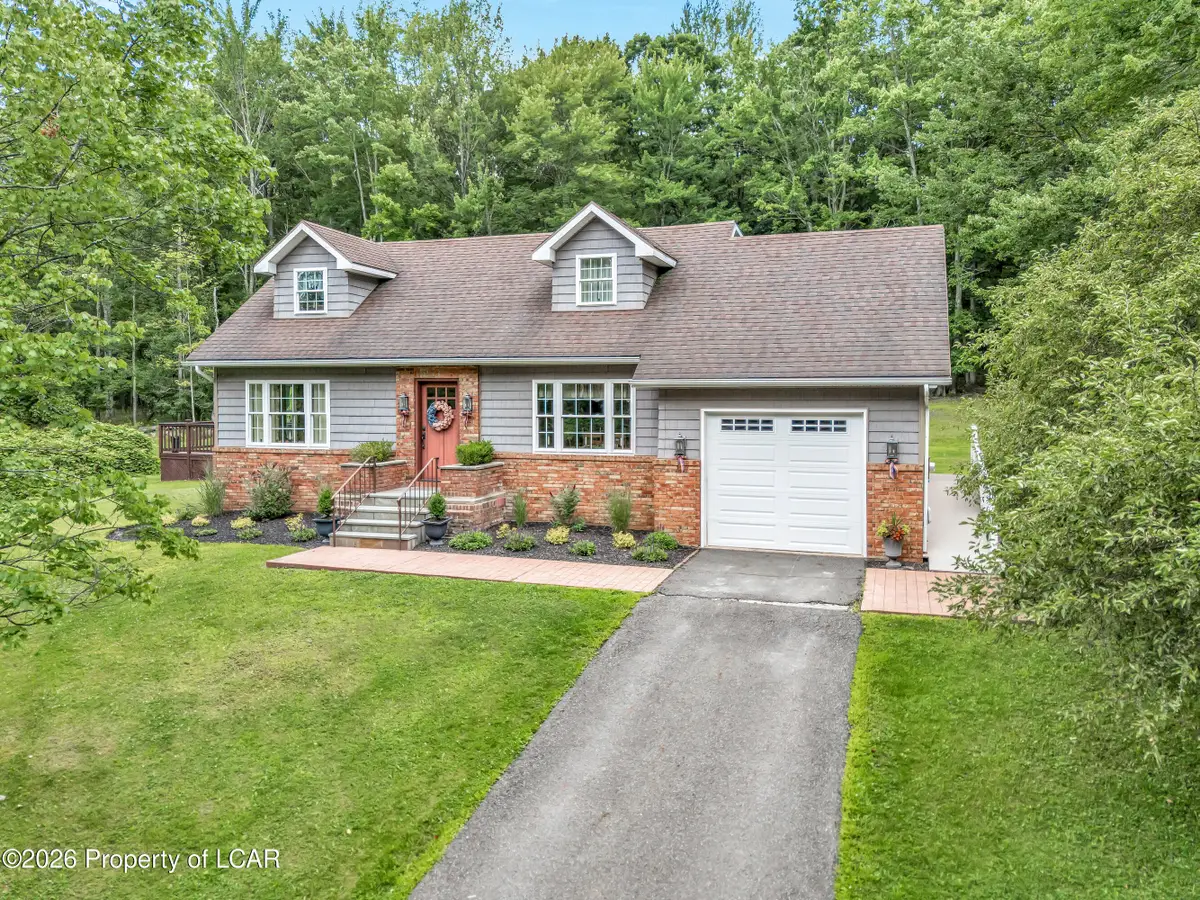 58 Cummings Road, Dallas, PA 18612 - #1