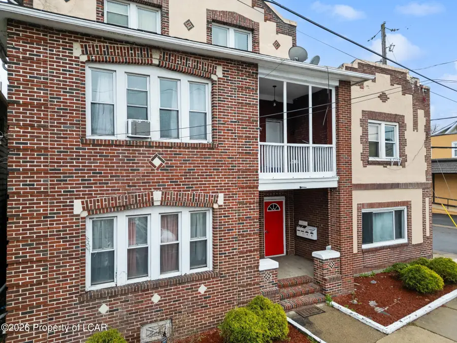 1210 Main Street, Hanover, PA 18706 - #2
