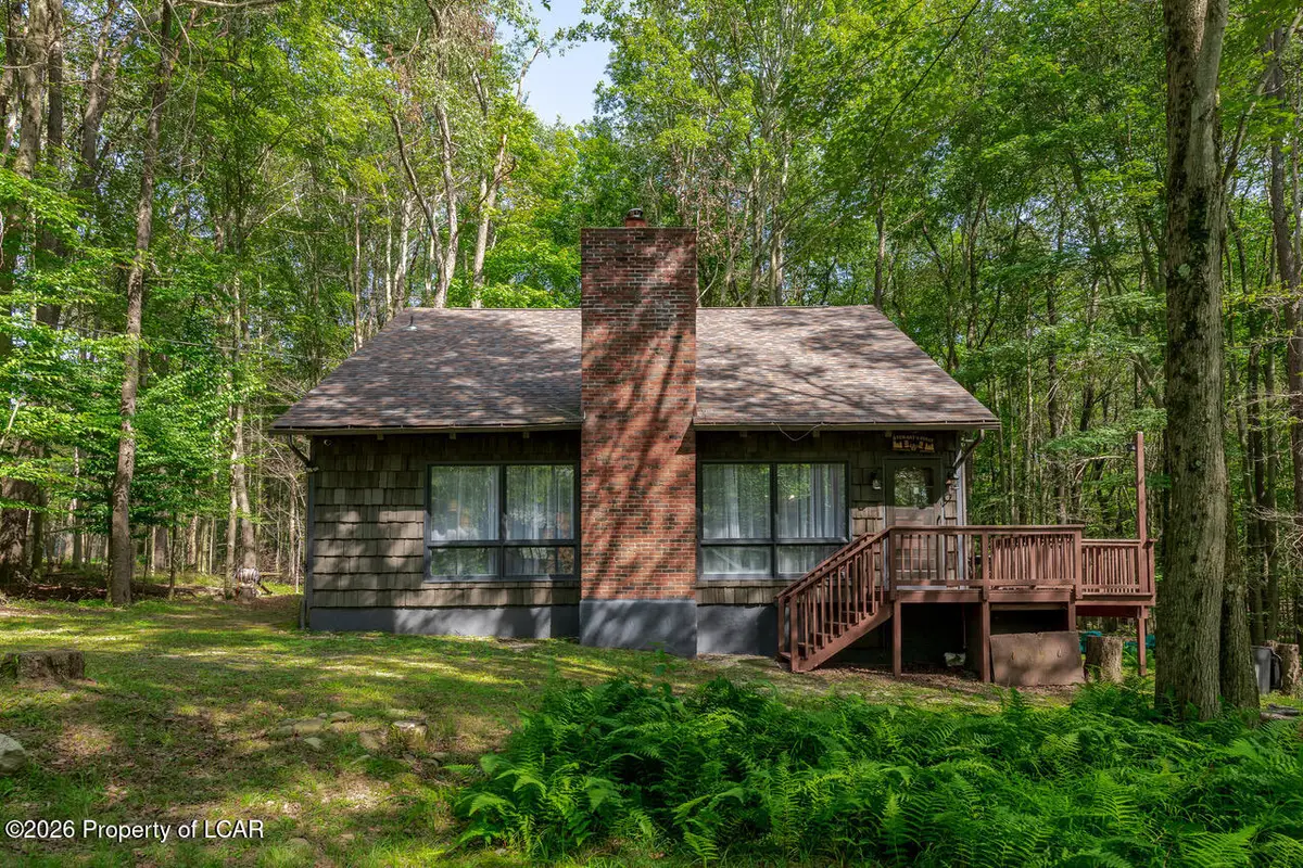 9 Mountain Glen Drive, Gouldsboro, PA 18424 - #1