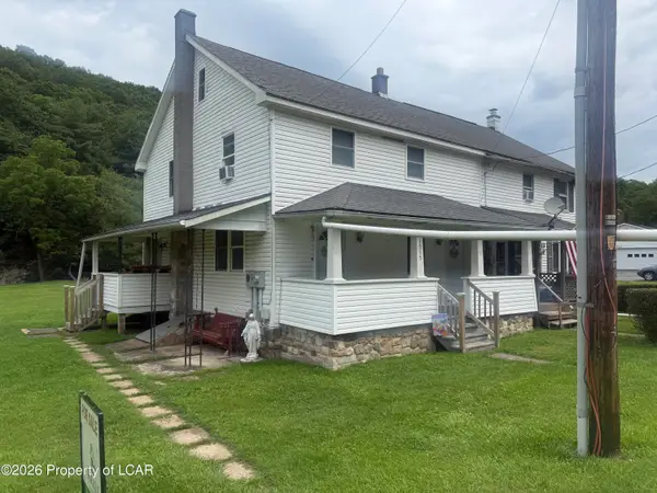 1515 Tomhicken Road, Fern Glen, PA 18241