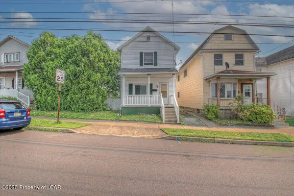 1119 Hanover Street, Nanticoke, PA 18634