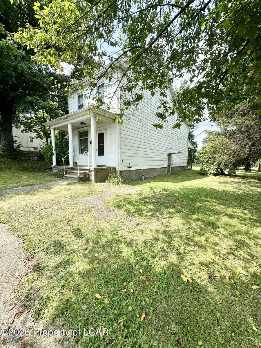 120 Lincoln Street, McAdoo, PA 18237 - #2