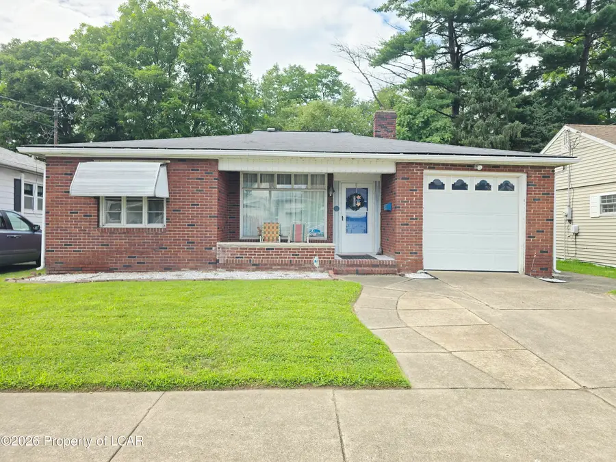 22 Keith Street, Hanover, PA 18706 - #2