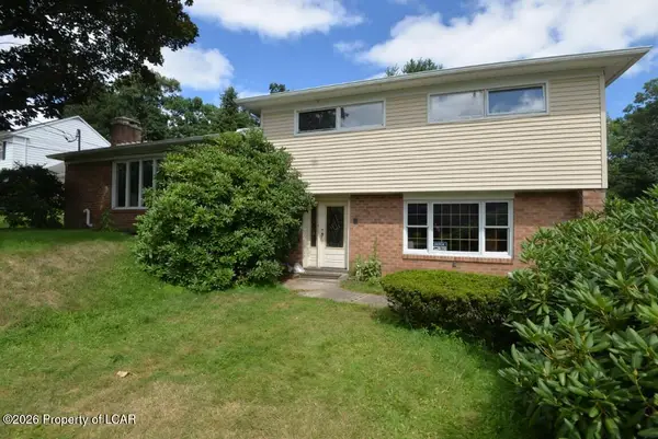 78 Summit Road, Mountain Top, PA 18707