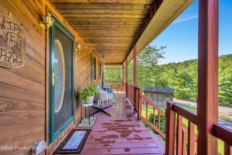 8 Lincoln Street, Harveys Lake, PA 18618 - #2