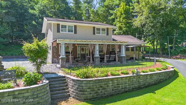 455 Chase Road, Shavertown, PA 18708