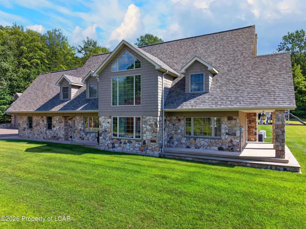 7340 Blue Ridge Trail, Mountain Top, PA 18707 - #1
