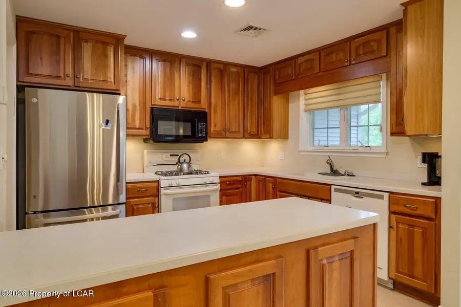 119 Midland Drive, Dallas, PA 18612 - #2