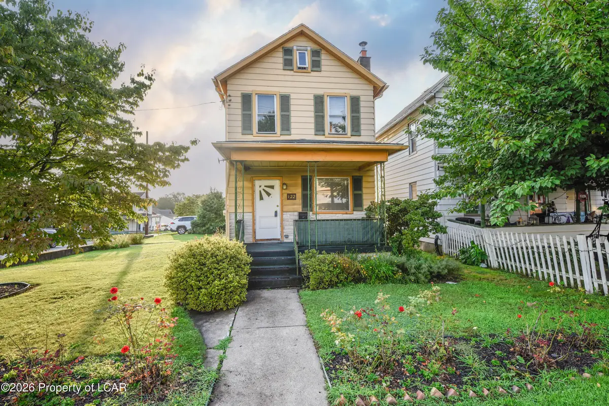 122 Searle Street, Pittston, PA 18640 - #1
