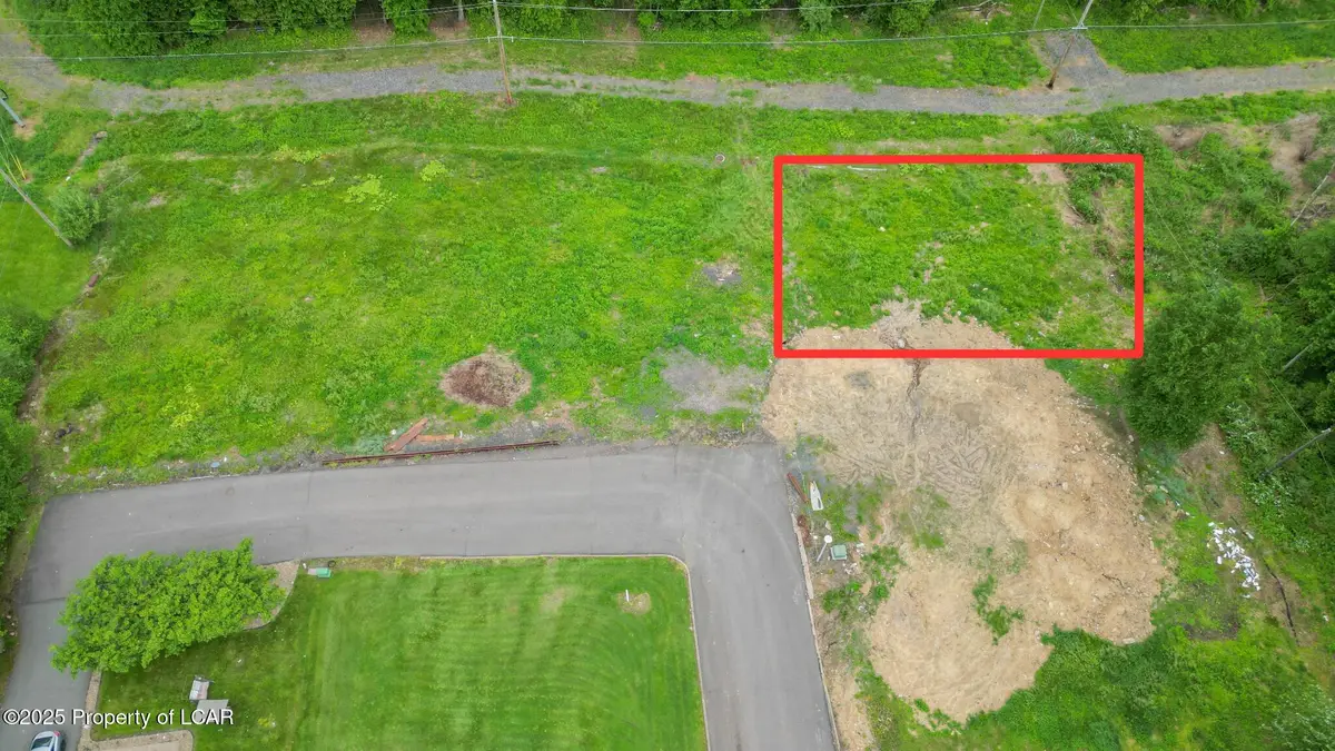 22 Varsity Drive, Nanticoke, PA 18634 - #1
