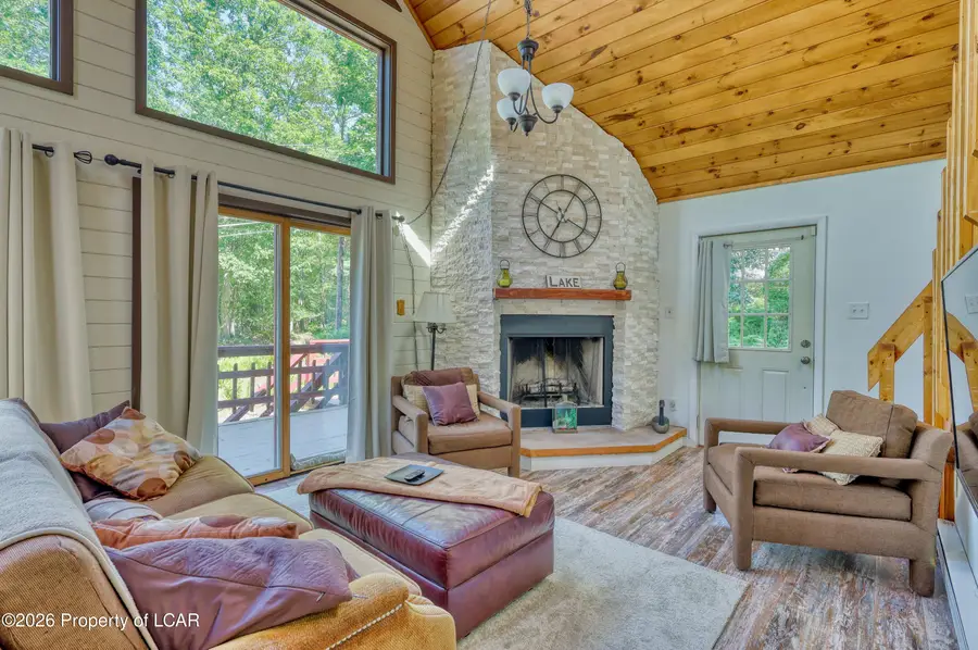 105 Buck Ridge Drive, Drums, PA 18222 - #2