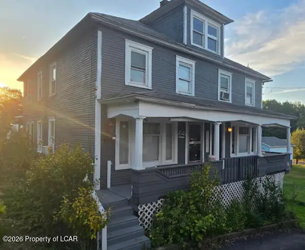 126 1/2 Oak Street, Sugar Notch, PA 18706