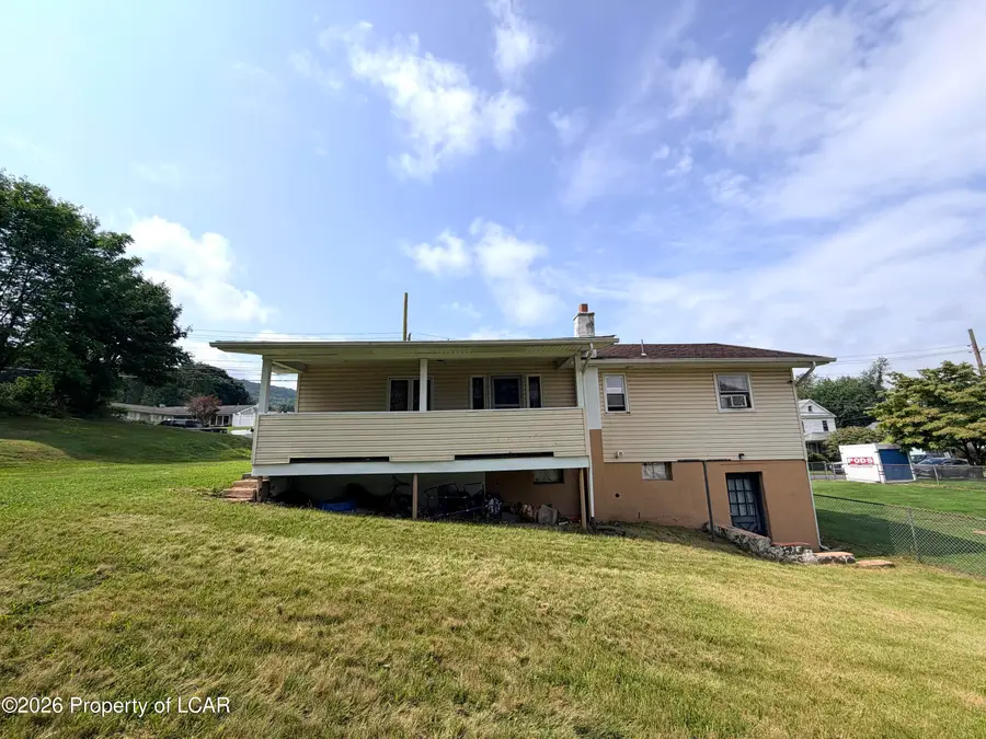26 Fall Street, Ashley, PA 18706 - #3