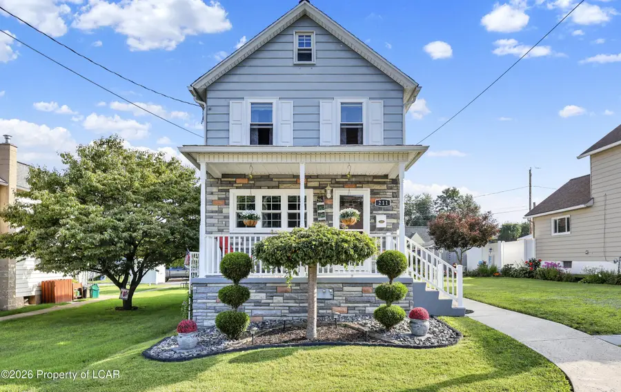 211 Elm Street, Dupont, PA 18641 - #3