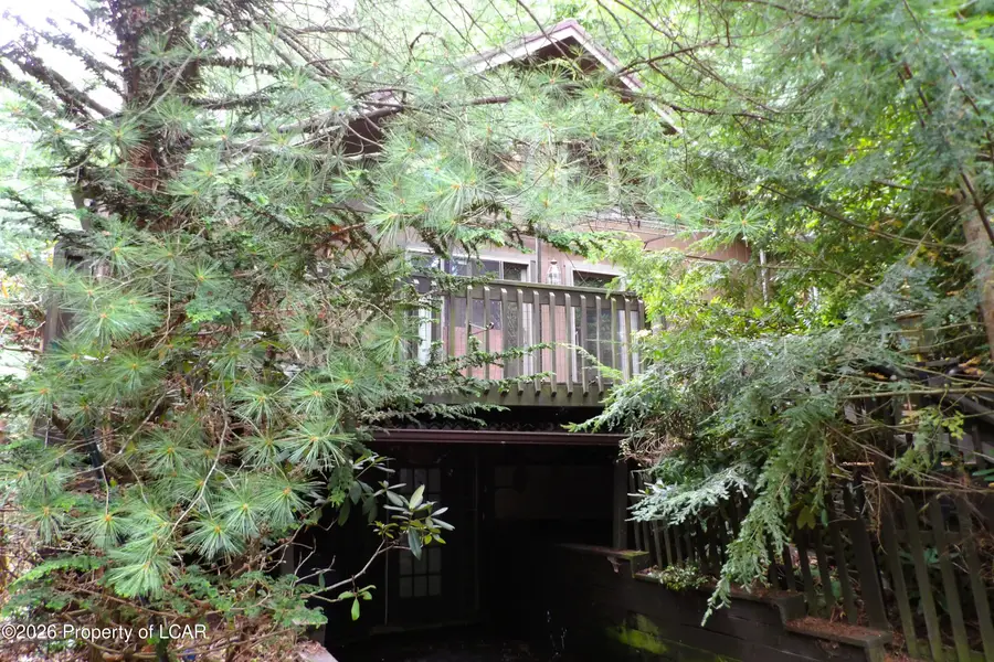 253 Four Seasons Drive, Drums, PA 18222 - #2