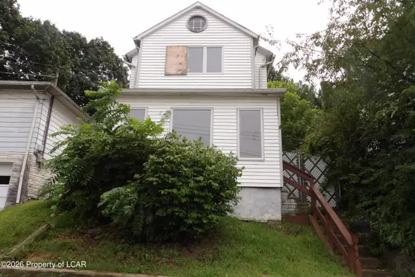 1008 Ridge Street, Hanover Township, PA 18706