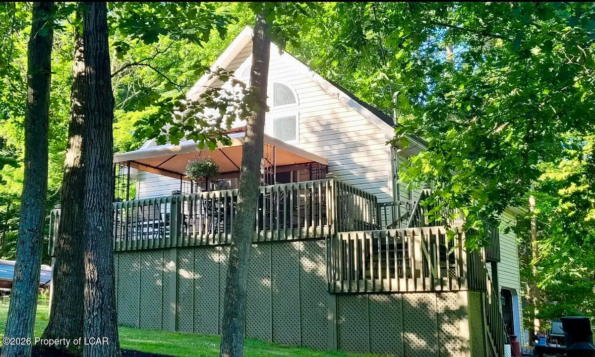 202 Trapper Springs Circle, Drums, PA 18222 - #1